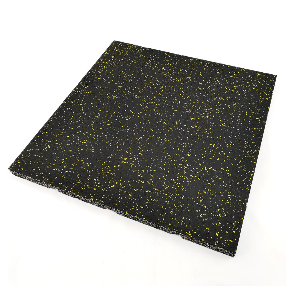 Pisos de Caucho para Gimnasio en Baldosas con Grapas – Negro con Chispas Amarillo 50x50cm x 20 mm